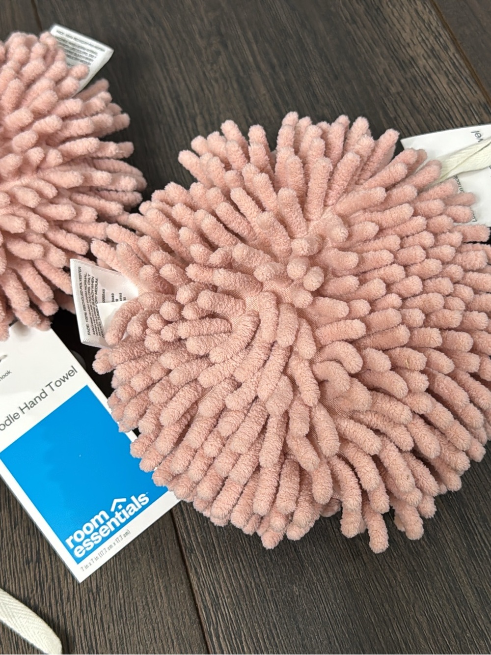 Room Essentials Dusty Pink Chenille Noodle Hand Towel